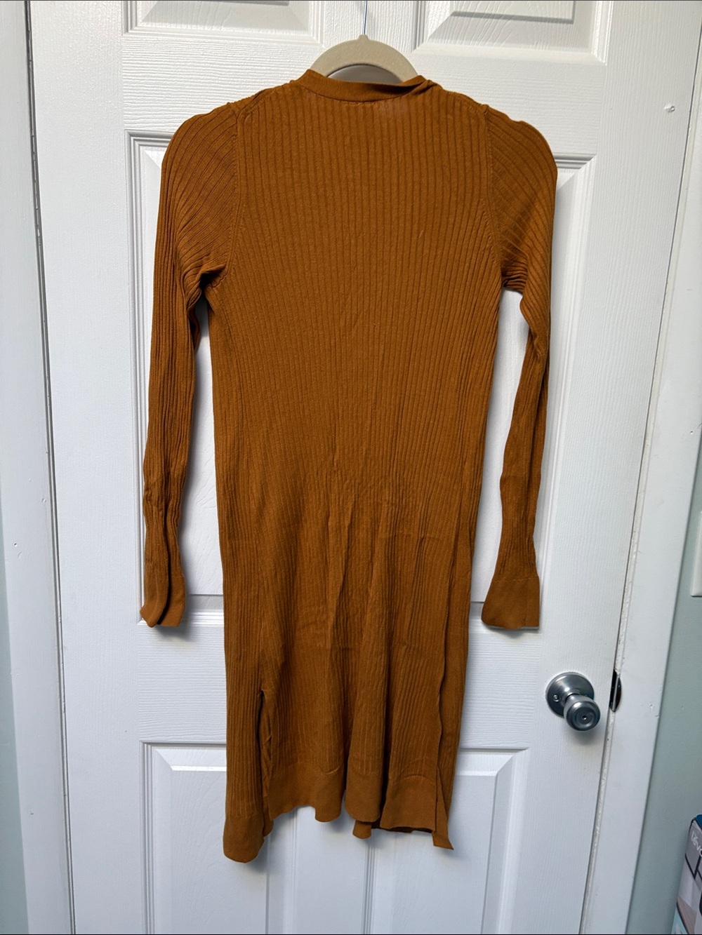 Anthropologie Ribbed Button-Front Long Sleeve Duster in Rust - Picture 6 of 9